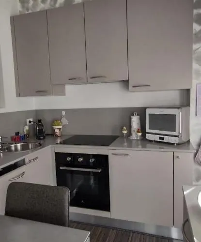 Sommacon House סנרמו