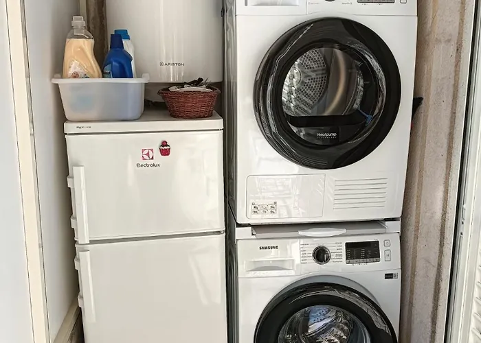 דירה Sommacon House